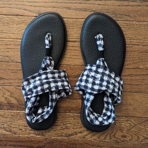 Sanuk Sandals